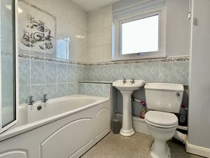 Bathroom- click for photo gallery
